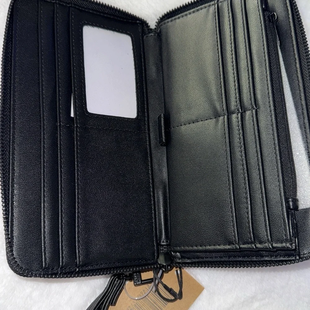 Steve Madden Red Blood Halloween Wallet - Picture 4 of 7